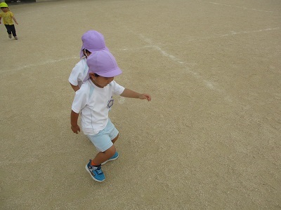 外遊び楽しいな