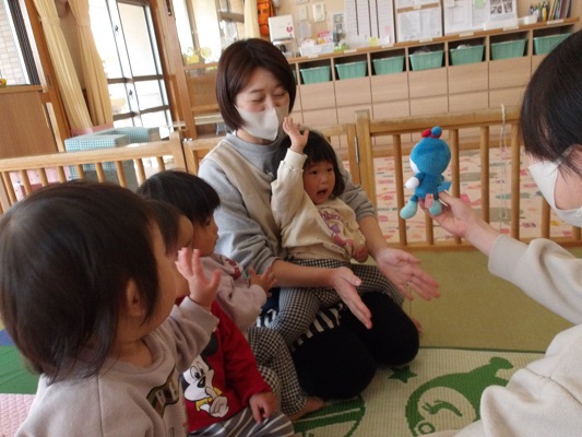 元気いっぱい遊んでいるよ!