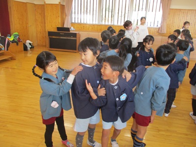 旭川こども園との交流会