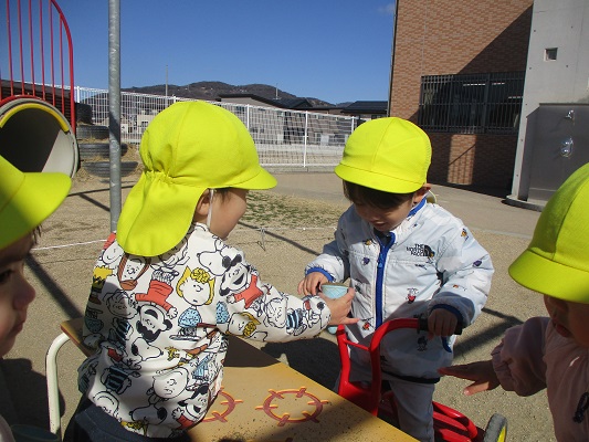 お友達と一緒は楽しいな♪
